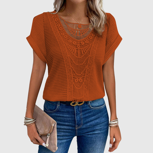 LUCINDA | TOP IN pizzo CON MANICHE CORTI
