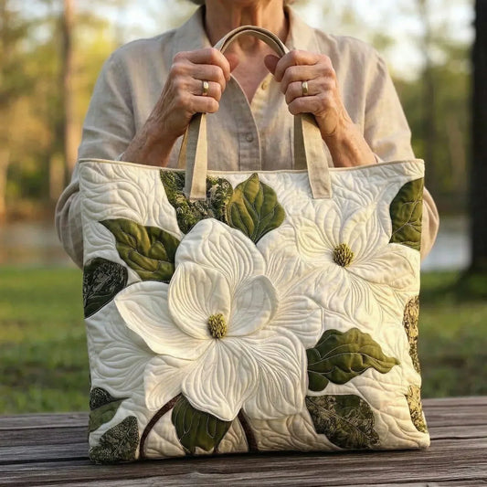 Elegante Borsa Tote Artigianale Trapuntata con Giglio Bianco