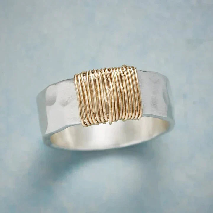Anello in Argento con Filo d'Oro