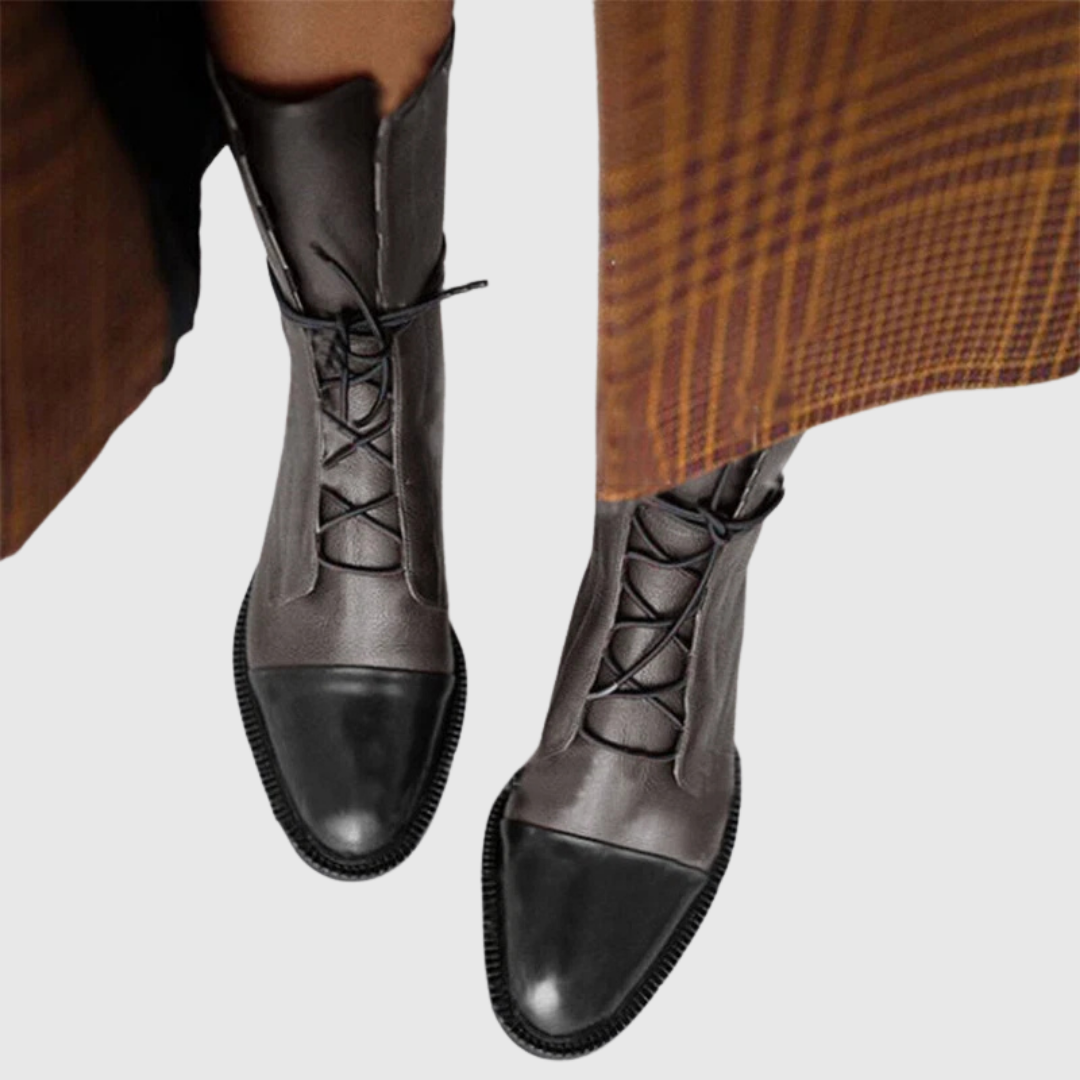 Elowyn | Stivali Classici con Lacci