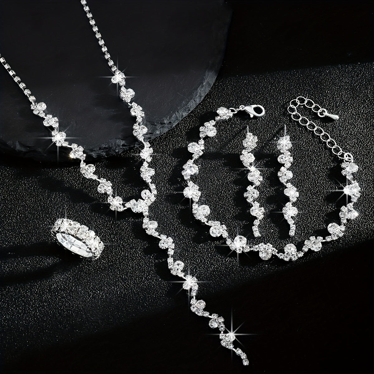 VALERINE | SET DI GIOIELLI CON FIORI BRILLANTI DI ALTA GAMMA