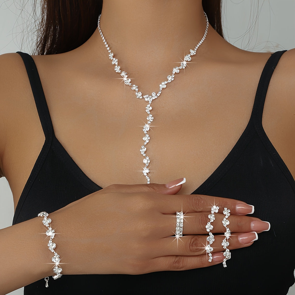 VALERINE | SET DI GIOIELLI CON FIORI BRILLANTI DI ALTA GAMMA