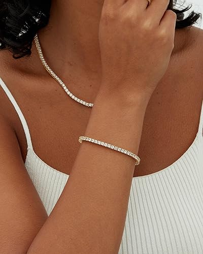 BRACCIALETTO TENNIS IN ORO MOISSANITE