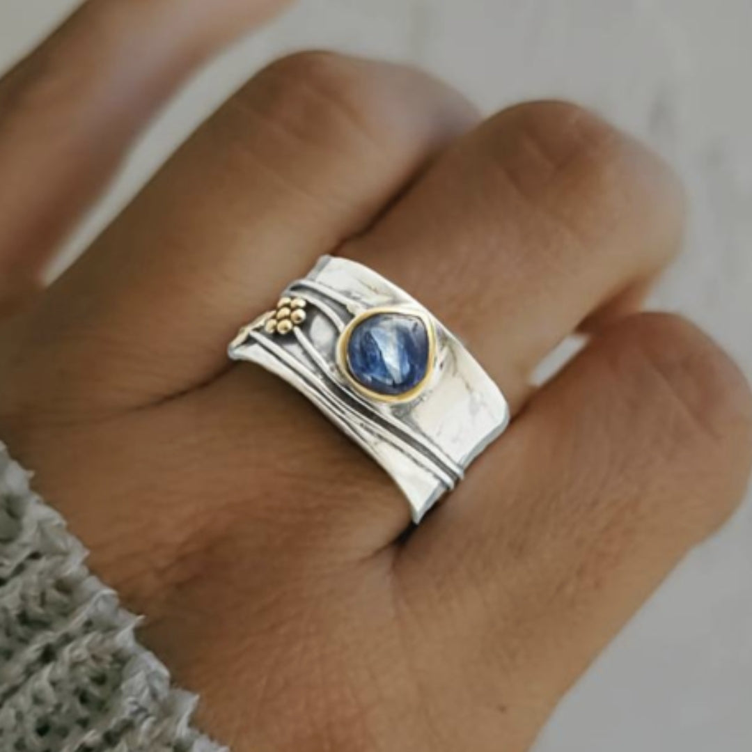 Anello da Meditazione in Gemma Bohemienne