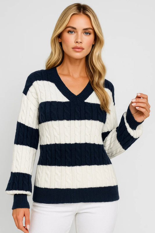 Mirelle | Maglione a V con lavorazione a trecce e righe