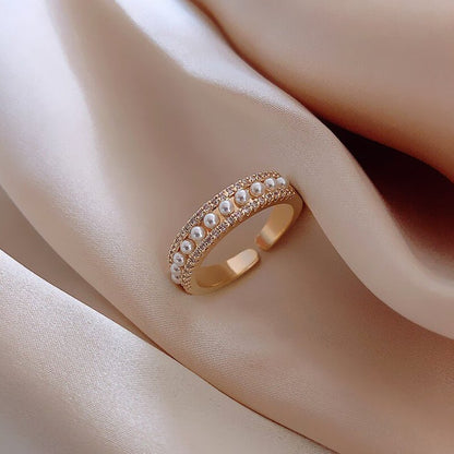 Anello di Lusso in Oro e Perla