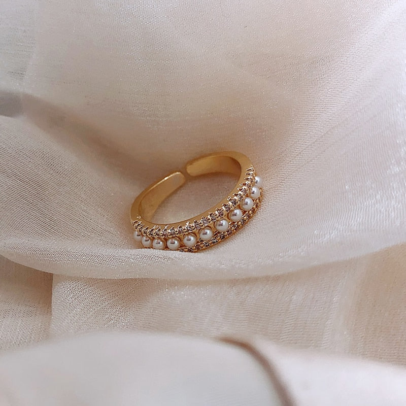 Anello di Lusso in Oro e Perla