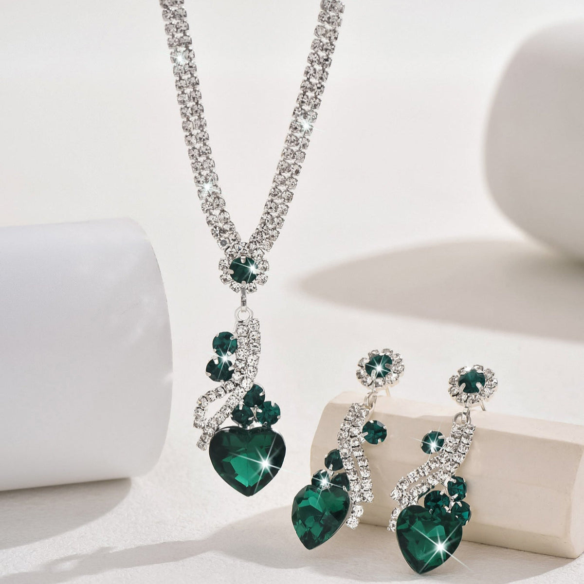 SET DI GIOIELLI IN ZIRCONIA PREMIUM