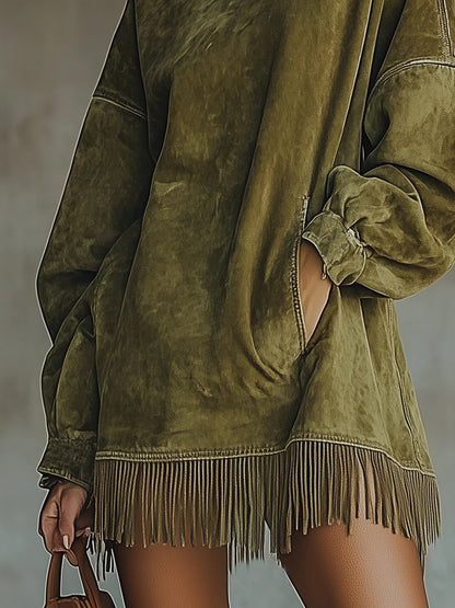 Abito in Faux Suede con Collo Alto e Orlo Frangiato