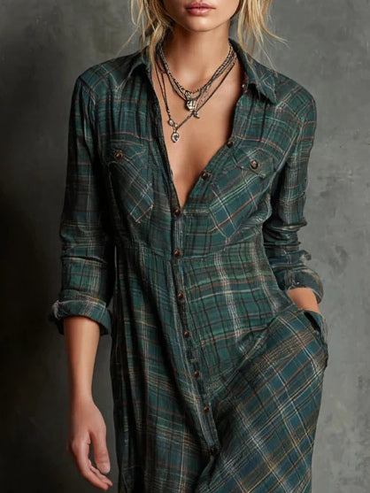 Abito lungo a camicia a quadri con revers e un bottone