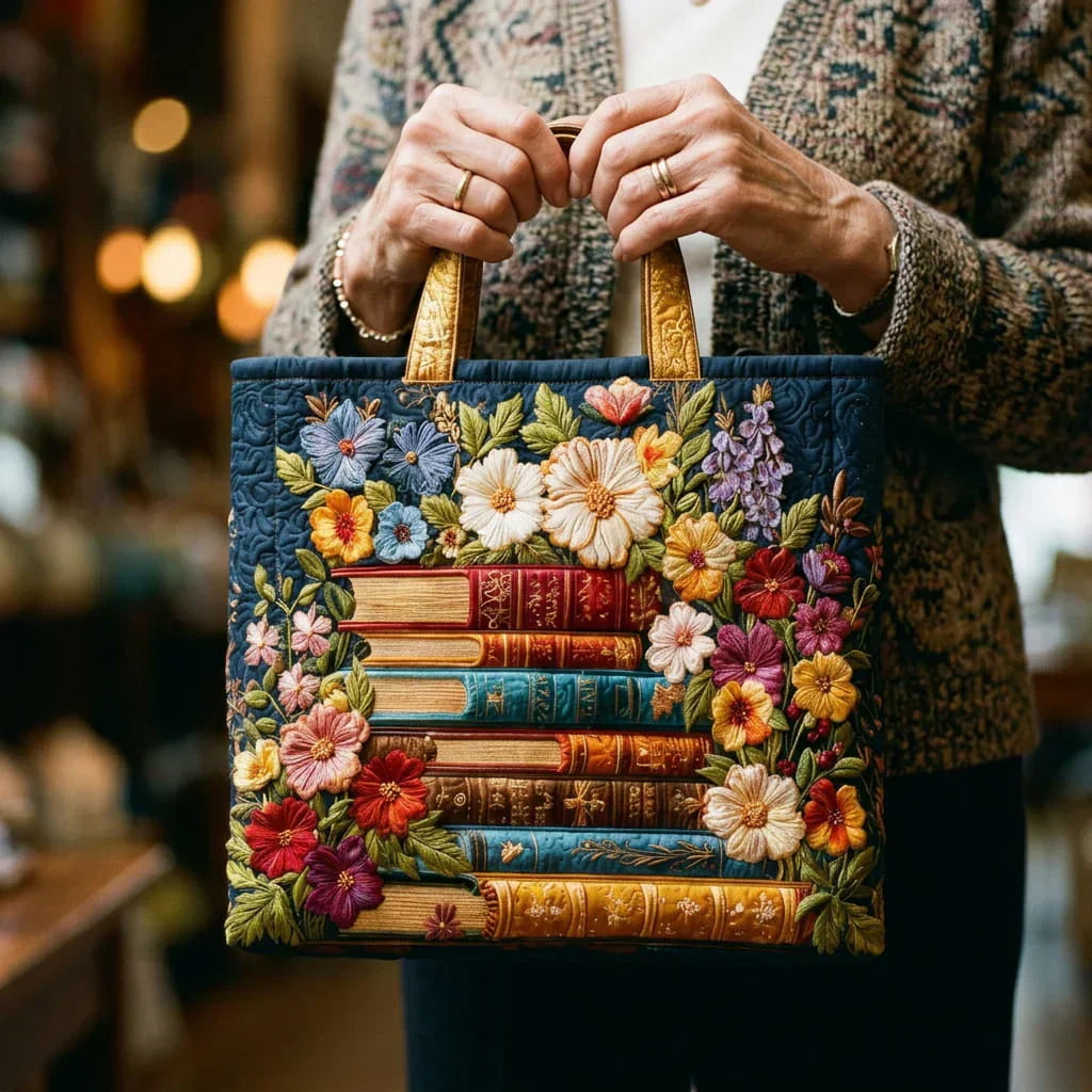 Borsa a Spalla Artigianale con Stampa Floreale e Design di Libro