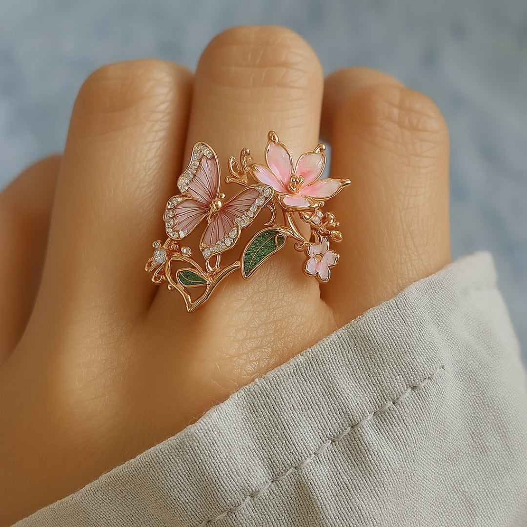 Anello in Zirconia a Forma di Farfalla
